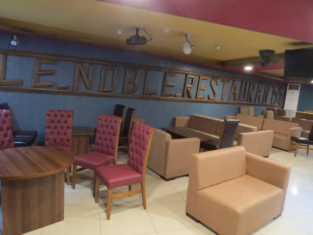 Hotel Le Noble Zouk El Kharab Exterior foto
